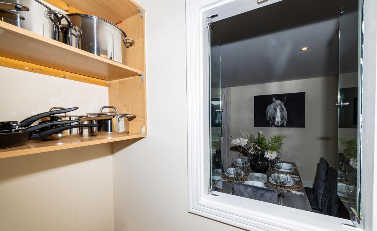 Two Bed Apartment Near Canary Wharf London Eksteriør billede