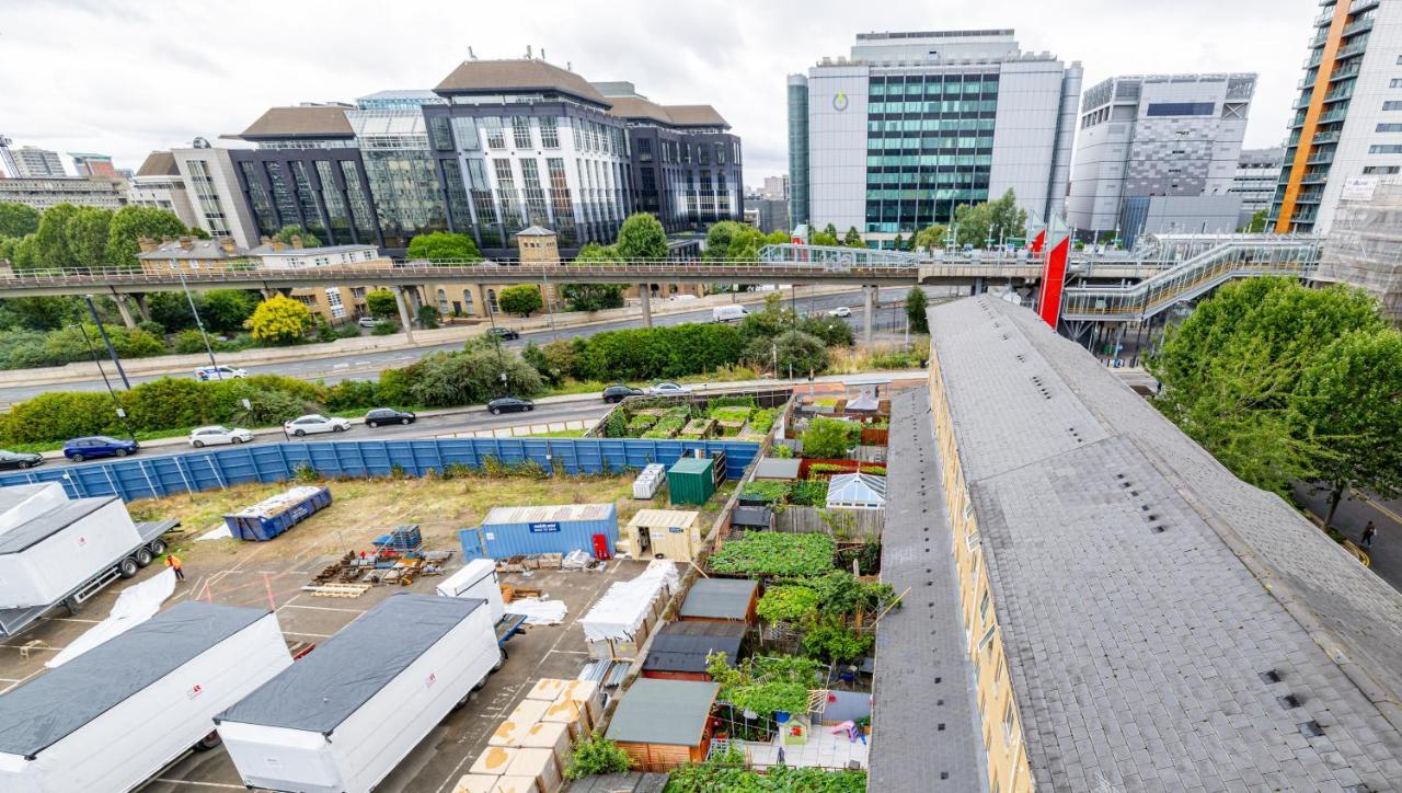 Two Bed Apartment Near Canary Wharf London Eksteriør billede