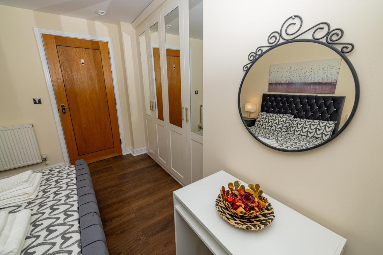 Two Bed Apartment Near Canary Wharf London Eksteriør billede